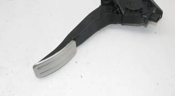 Ford Fiesta Accelerator throttle pedal H1BC9F836AAC