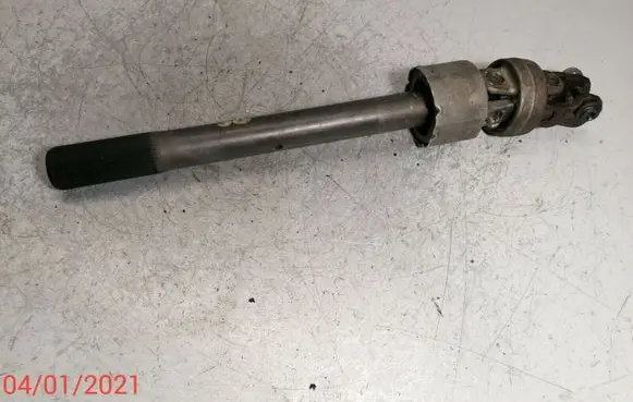 Volkswagen PASSAT B5 Steering column universal joint