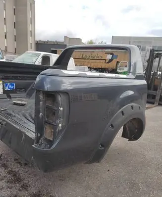 Ford Ranger Pick-up truck tonneau cover 