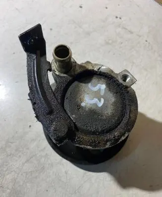 Volvo S40, V40 Power steering pump 8200071050
