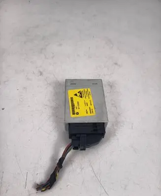 BMW 5 E60 E61 Center console control module 9113064