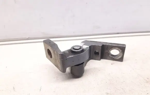 Audi A4 S4 B6 8E 8H Front door upper hinge