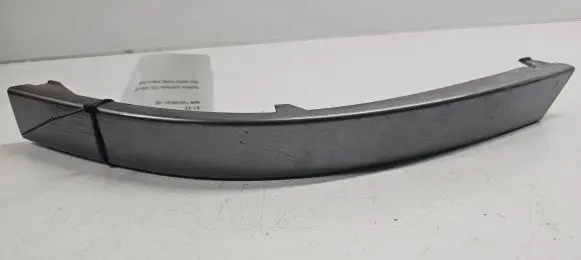 BMW 7 E65 E66 Rear/tail light trim molding 72758411
