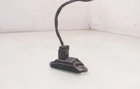 Mercedes-Benz CLS C219 Airbag deployment crash/impact sensor 0025426918