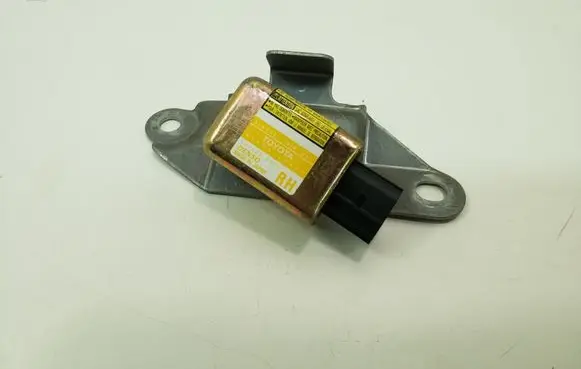 Toyota Land Cruiser (J120) Airbag deployment crash/impact sensor 8986060020