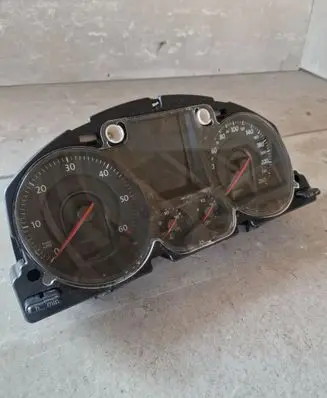 Volkswagen PASSAT B6 Speedometer (instrument cluster) A2C53145550