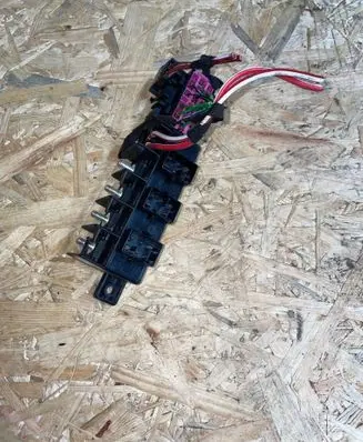 Volkswagen Bora Fuse box set 8L0941822