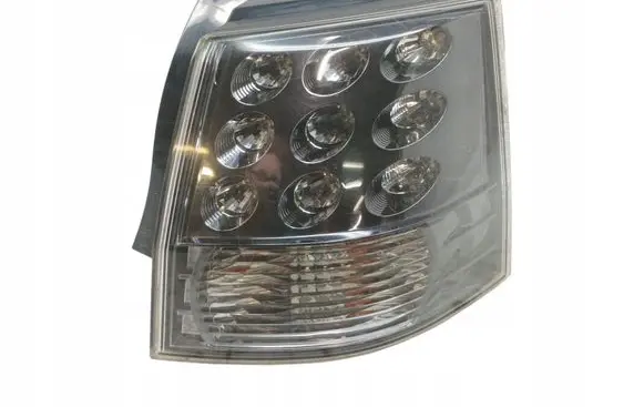 Mitsubishi Outlander Rear/tail lights