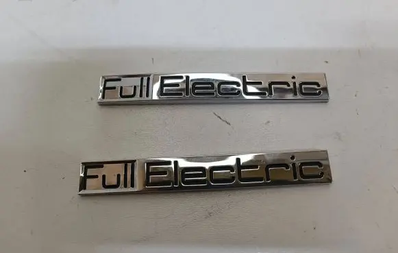 Peugeot iOn Other badges/marks 