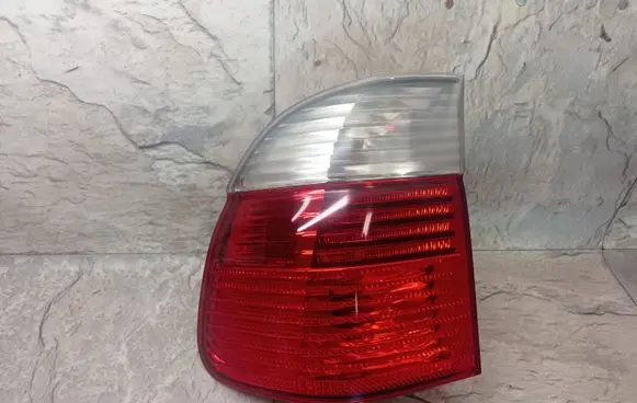 BMW 5 E39 Rear/tail lights 6902531