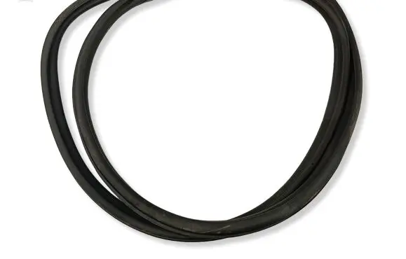 Porsche Cayenne (9Y0 9Y3) Rubber seal rear door 