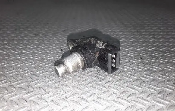 Renault Laguna II Camshaft position sensor 8200038472