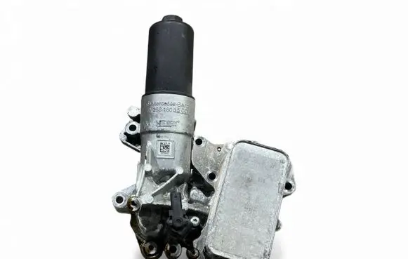 Mercedes-Benz AMG GT 4 x290 w290 Oil filter mounting bracket A2561801500