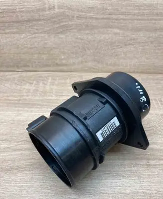 Renault Laguna II Mass air flow meter 8200250136 8200235277