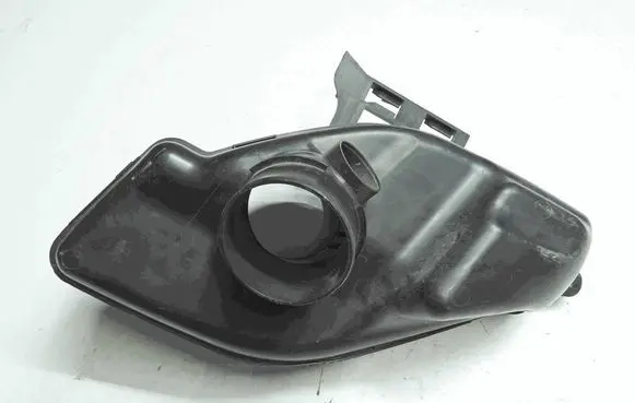 Intake resonator