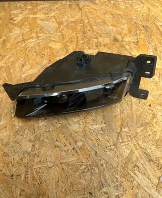 Dodge Durango Front fog light 68275510AC 126000 135V16W