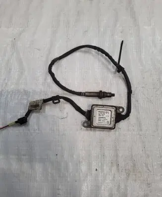 Mercedes-Benz C W205 Lambda probe sensor A0009053503 1508090271 5WK96682D