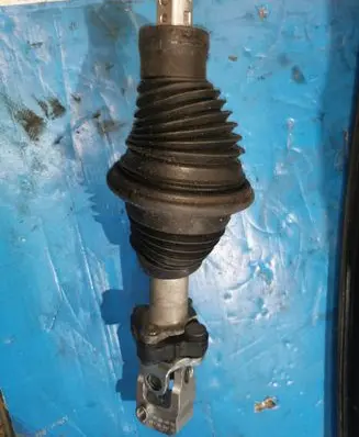 Mercedes-Benz E W212 Steering column universal joint 204460191