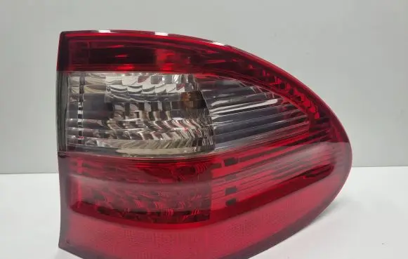 Mercedes-Benz E W211 Rear/tail lights A2118201664 2118201664