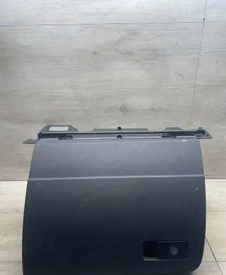 Volkswagen PASSAT B8 Glove box set 3g1857097f 0922700103 13112014