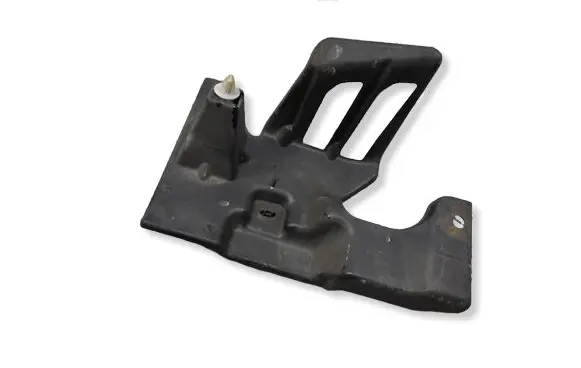 Mitsubishi Outlander Intercooler air guide/duct channel 6400D586 4B45X