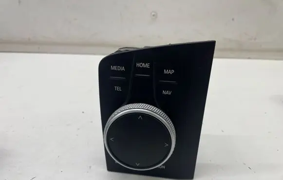 BMW 3 G20 G21 Head unit multimedia control 5A371C7