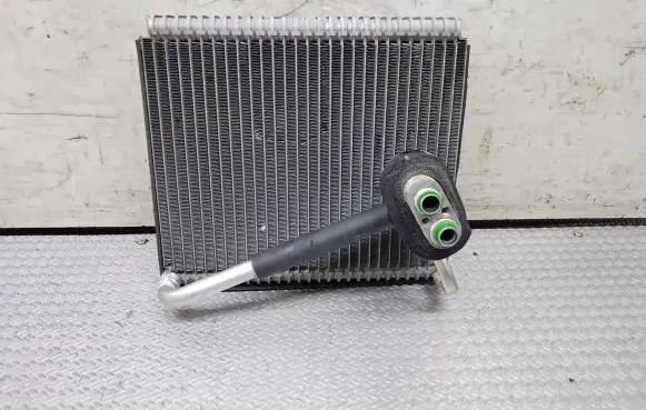 Hyundai i30 Air conditioning (A/C) radiator (interior) 