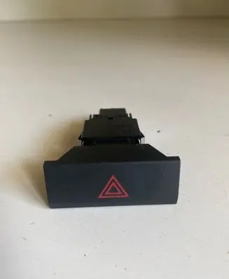 Seat Leon (5F) Hazard light switch 5F0953235A 10117353
