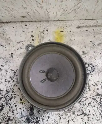 Renault Latitude (L70) Front door speaker 281445053R