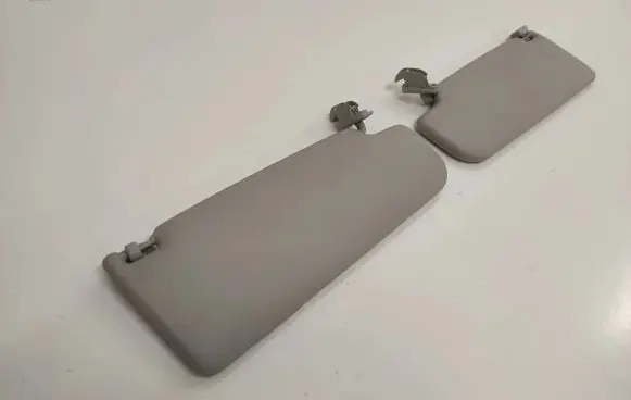 Sun visor