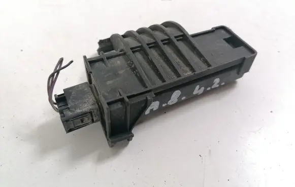 Audi A8 S8 D3 4E Tire pressure sensor 4E0907277
