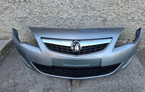 Opel Astra J Front bumper 