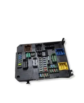Peugeot 508 Comfort/convenience module 9806687980