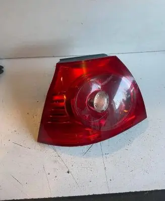 Volkswagen Golf V Rear/tail lights 1K6945095E 028490102A 00150560