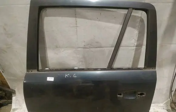 Opel Zafira B Rear door PILKOS