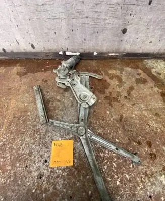 Volvo 740 Front door window regulator with motor 0130821600