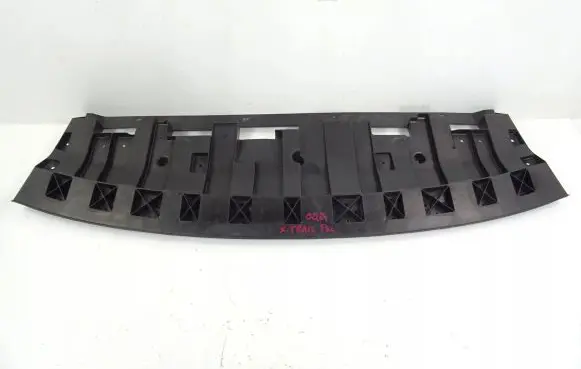 Nissan X-Trail T32 Front bumper skid plate/under tray 62660