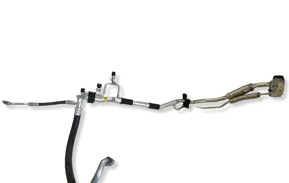 KIA Sportage Air conditioning (A/C) pipe/hose 97775F1780