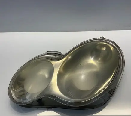Mercedes-Benz C W203 Headlight lense 