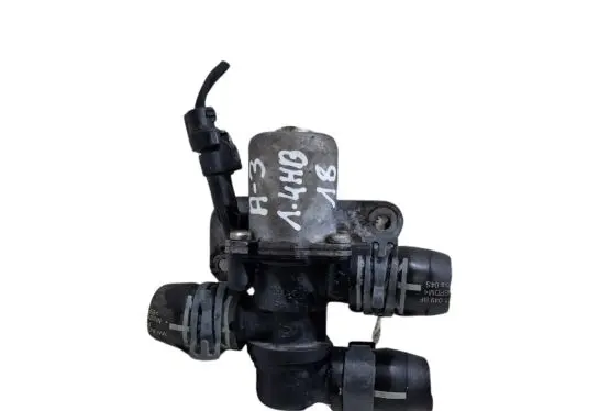 Audi A3 S3 8V Electric auxiliary coolant/water pump 5Q0906457C