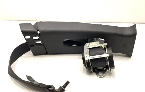 Nissan Juke I F15 Front seatbelt 