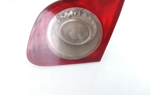 Volkswagen PASSAT B6 Tailgate rear/tail lights