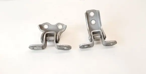 Toyota Corolla Verso AR10 Front door hinge set 