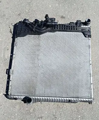 BMW X5 E53 Coolant radiator 17117778387 7778387