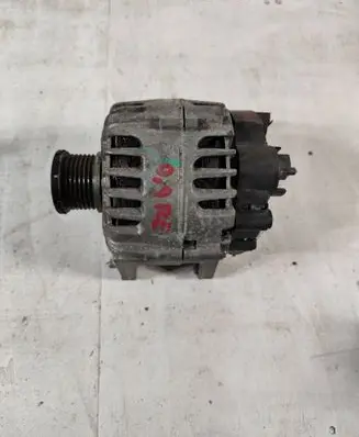 Renault Clio IV Generator/alternator 231007842R 2612719A 2115032752