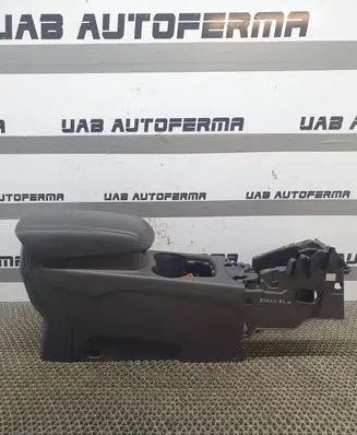 Ford Focus Center console SD0526102436801