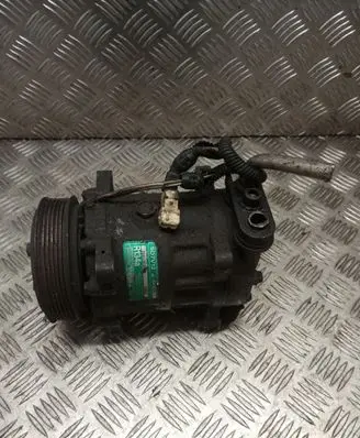 Peugeot 206 Air conditioning (A/C) compressor (pump) SD7V12 21012039 R134A