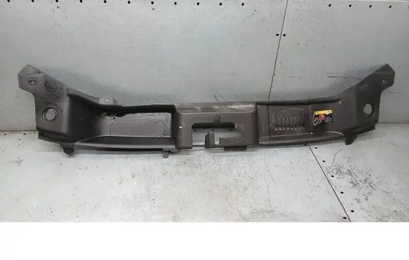 Volvo V50 Engine splash shield/under tray 30716338
