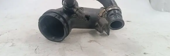 Audi A4 S4 B5 8D Intercooler hose/pipe 058133357A