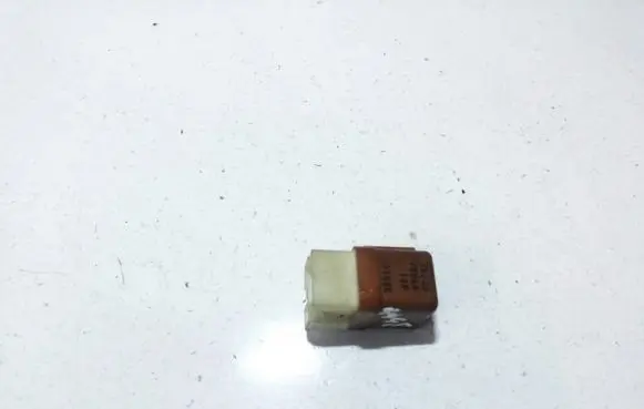 Nissan Primera Other relay 2523079964 30508c